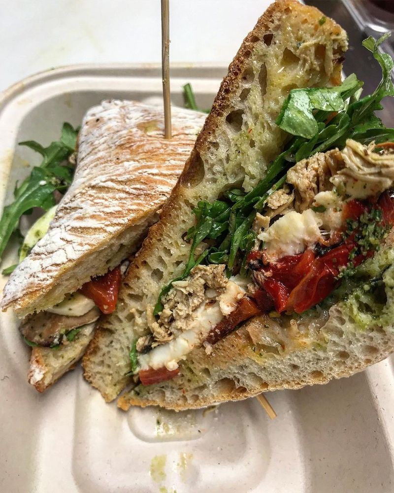Sum Pig Food Truck & Catering