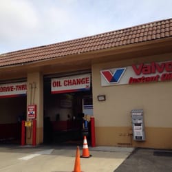 valvoline instant oil change 30 photos 174 reviews oil change valvoline store
