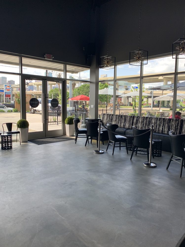 The Spot Lounge & Bar
