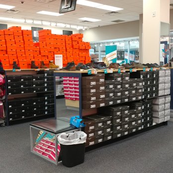 Asheville Outlet Mall >> Rack Room Shoes Shoe Stores 800 Brevard Rd Asheville Asheville Outlet Mall >> Rack Room Shoes Shoe Stores 800 Brevard Rd Asheville