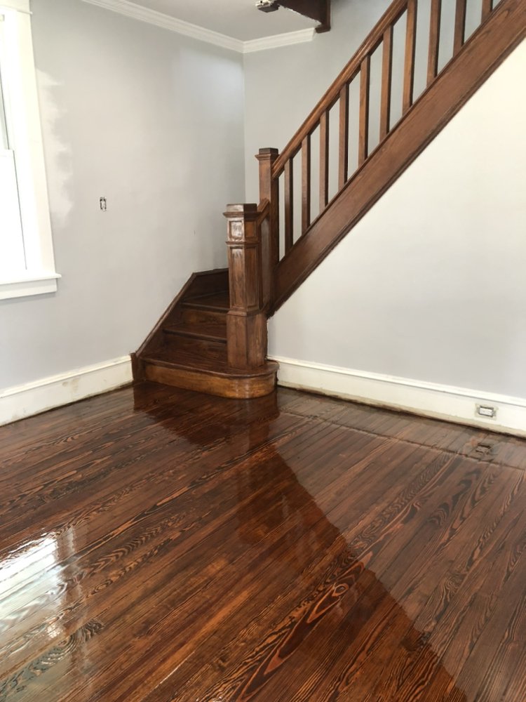 M&J Hardwood Flooring
