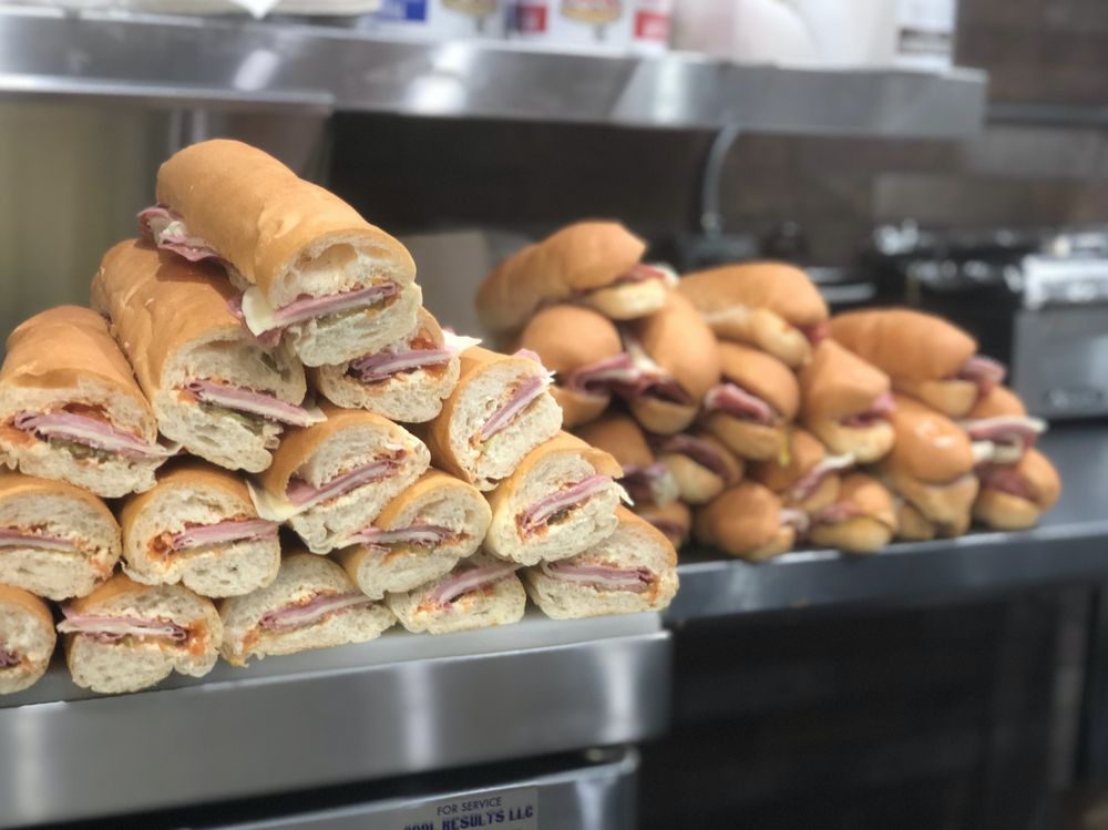 Paulie’s Poboys Order Online 30 Reviews Sandwiches Braeswood