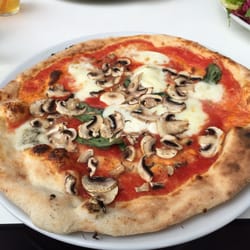 The Best 10 Pizza Places Near Mezzaluna In Wien Yelp