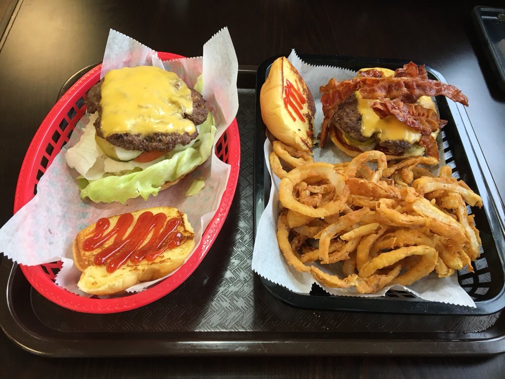 Murphy's Eats and Treats Murphy's Eats and Treats