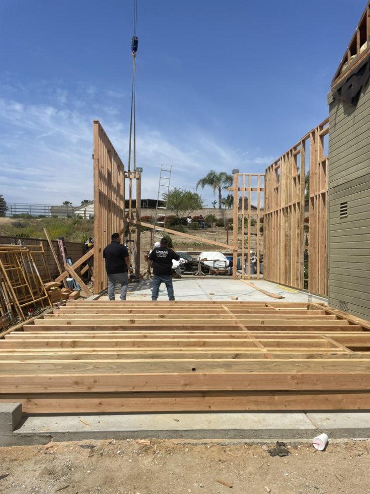 Casa Valenzuela Construction