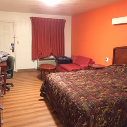 Motel 6 Hotels 3556 E Austin St Giddings Tx Phone Number Yelp Photo Of Motel 6 Giddings Tx United States King Room With Mini