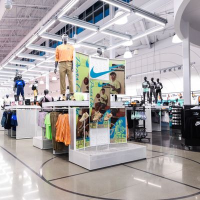 nike unite bay plaza