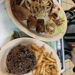 Cacique's Corner Restaurant photo