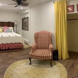 Lamb's Rest Inn photo