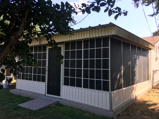 Lone Star Solar Screens