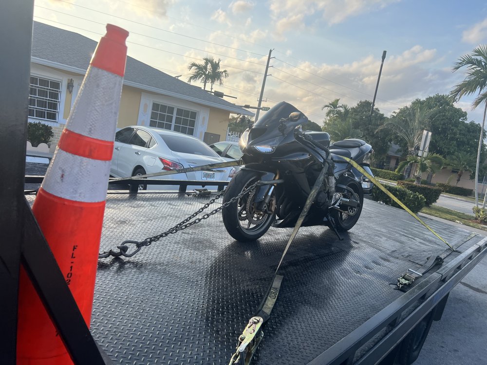 Meet’s Towing