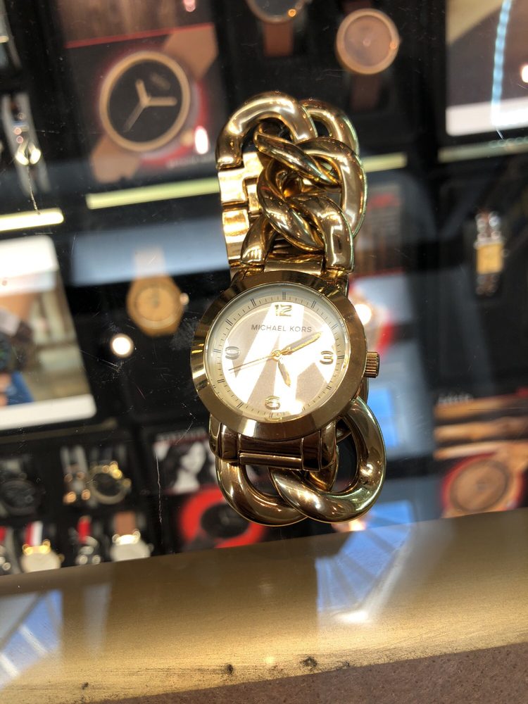 Dakota Watch Company Watches 27500 Novi Rd, Novi, MI Phone Number