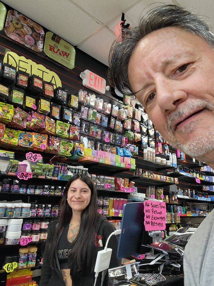 Blaze smoke shop, Miami Beach Roadtrippers