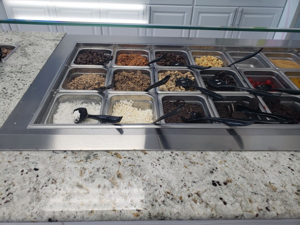 Spoons Frozen Yogurt