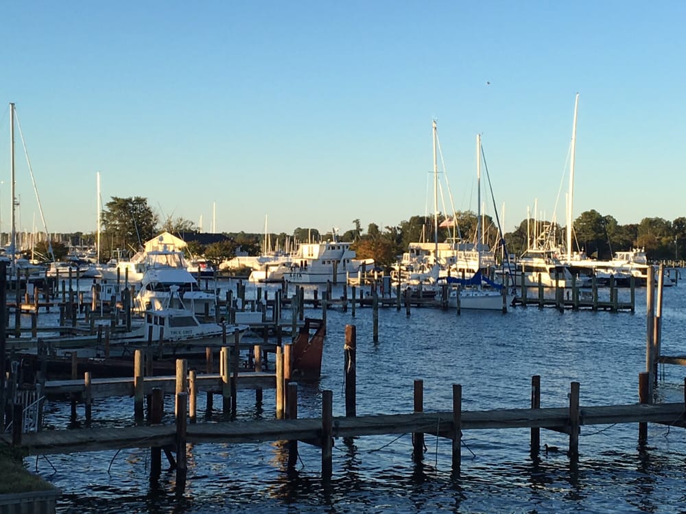 The Lighthouse Restaurant & Dock Bar 118 Photos & 158 Reviews Bars