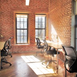 Green Desk Get Quote 11 Photos Shared Office Es 195 Photo Of Green Desk Brooklyn Ny United States