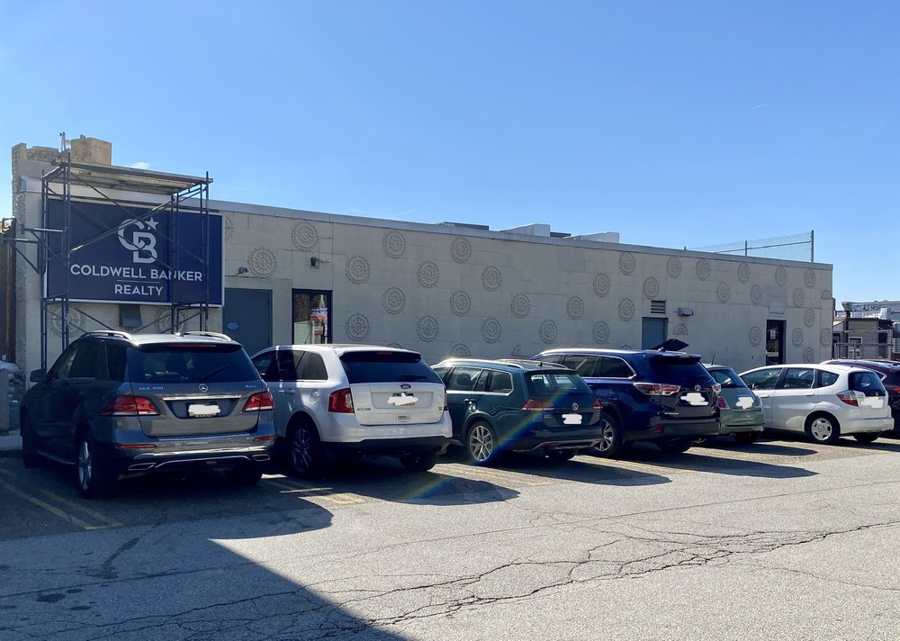 Forbes-Shady Parking Lot