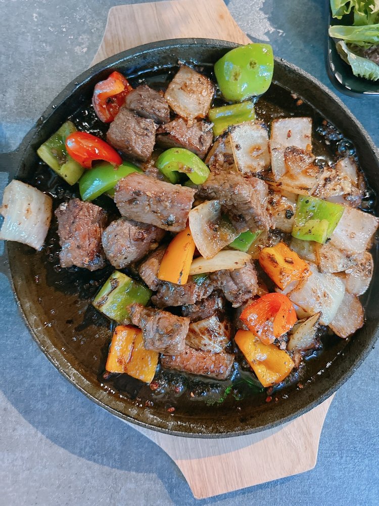 Mangosteen Vietnamese Kitchen West Covina