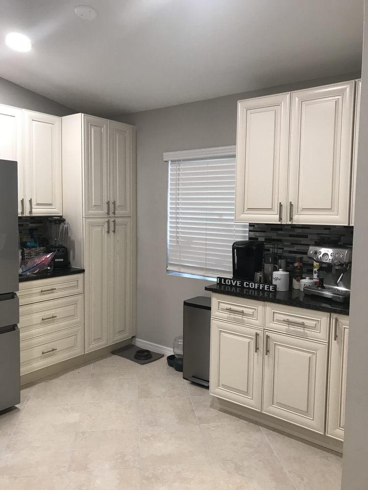 image of business H Coronel & Associates