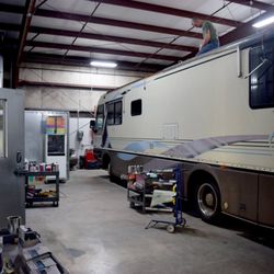 Collision Repair Shops Near Me >> Joe S Rv Collision Center 26 Photos Body Shops 1675 Nw Collision Repair Shops Near Me >> Joe S Rv Collision Center 26 Photos Body Shops 1675 Nw