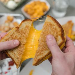 The Best 10 Restaurants Near Newport Centre In Jersey City Nj Yelp 15 Melt