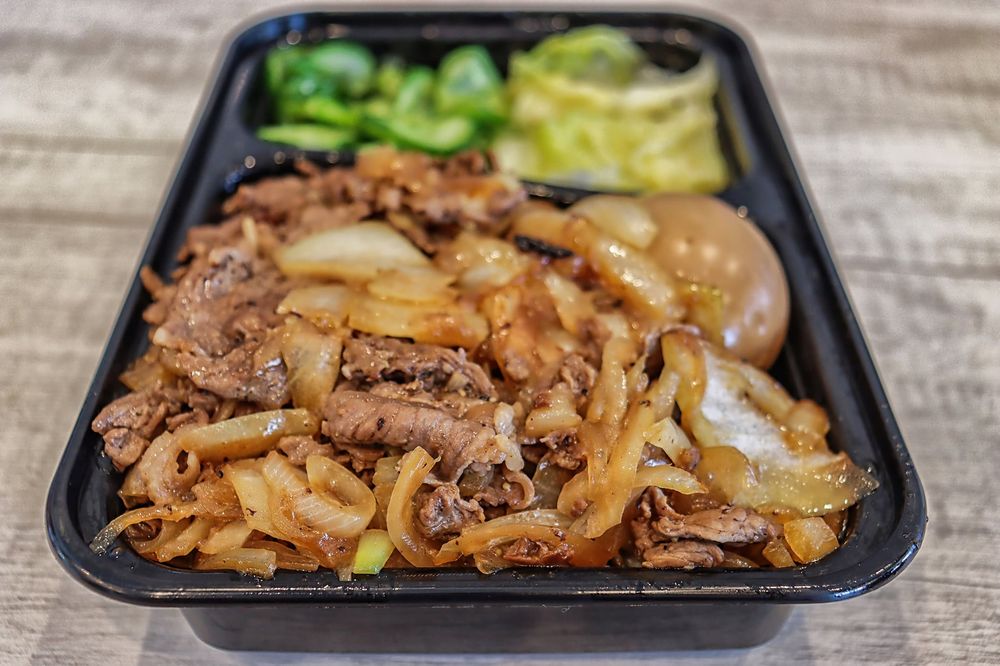 L’uxweet Bakery Cafe