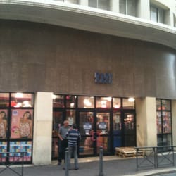 France Marseille 4 Closed Linens Tati Rome De Rue Noailles qf8nRz