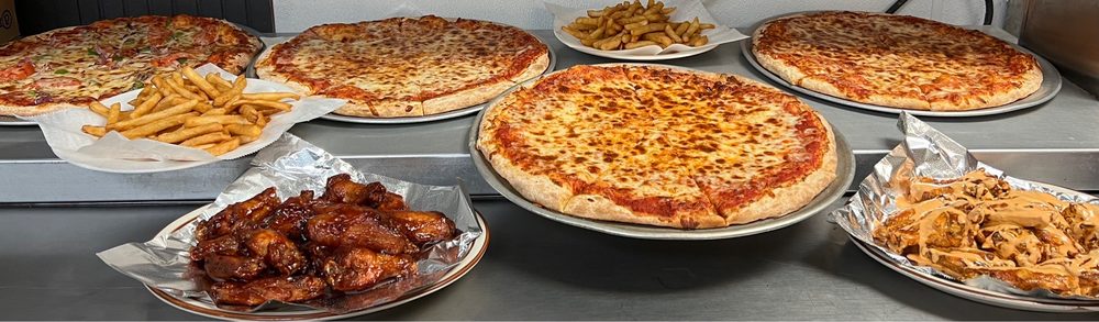 Mama's Pizza & Subs