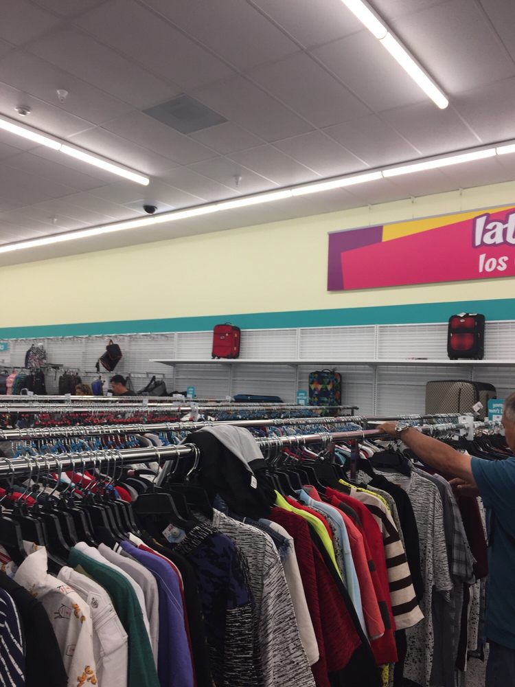 dd’s DISCOUNTS 15 Photos Women's Clothing 5704 Whittier Blvd, Los