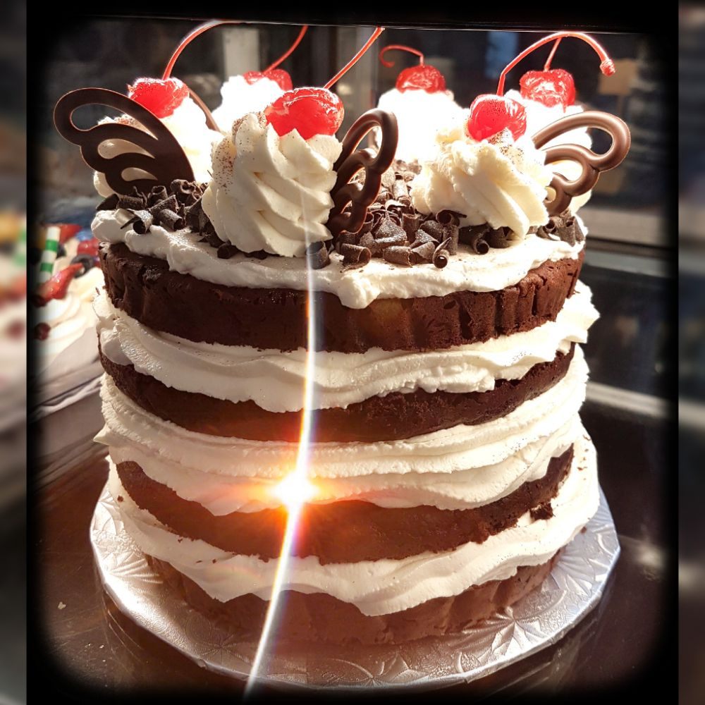 MaMi's Bakery