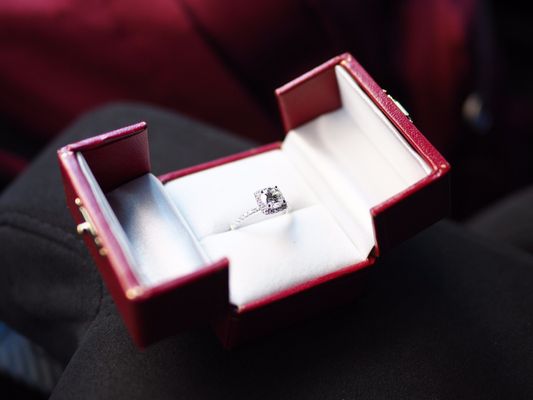 Golden String 601 S Hill St Booth D1 Los Angeles Ca Jewelers Mapquest
