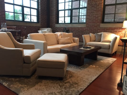 Jeff Jones Furniture On Consignment 803 3rd Ave Se Cedar Rapids Ia Reviews
