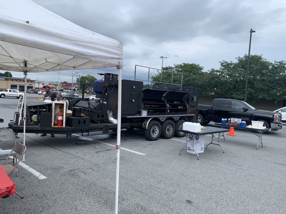 Atomic Hog BBQ