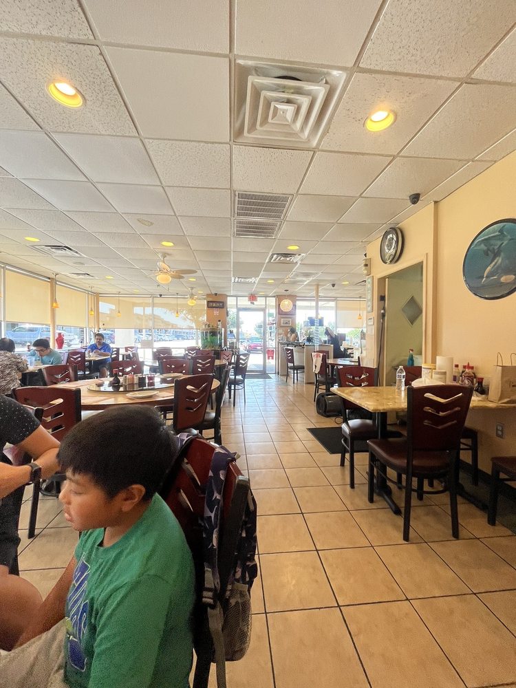 Canton Chinese Restaurant