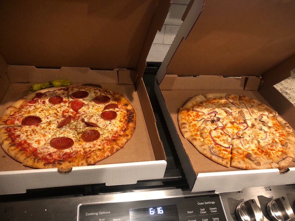 Gilligan's Pizza