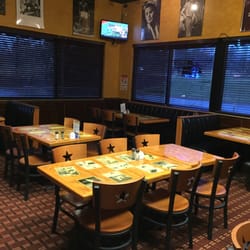 Memories Closed 33 Photos 49 Reviews Bars 4880 Brecksville Photo Of Memories Richfield Oh United States Dinning Room