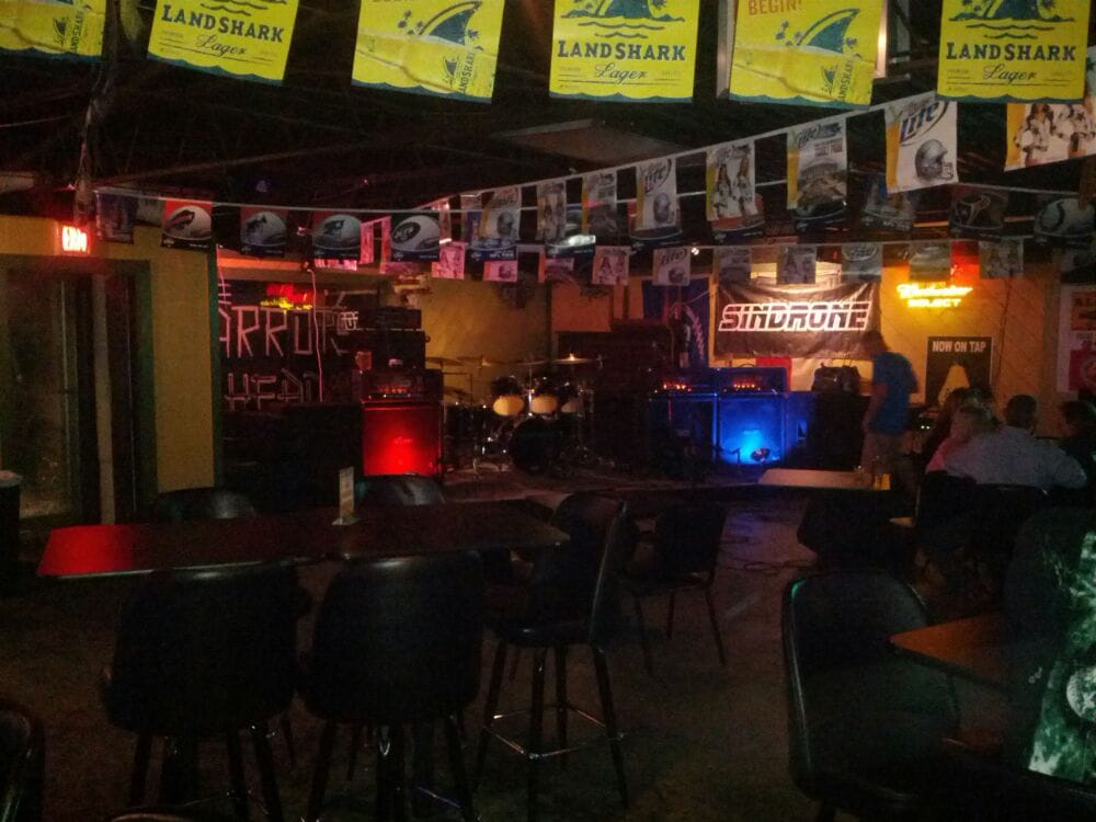The Parrot's Head Tavern