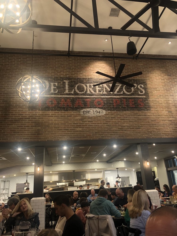 Delorenzo's Tomato Pies