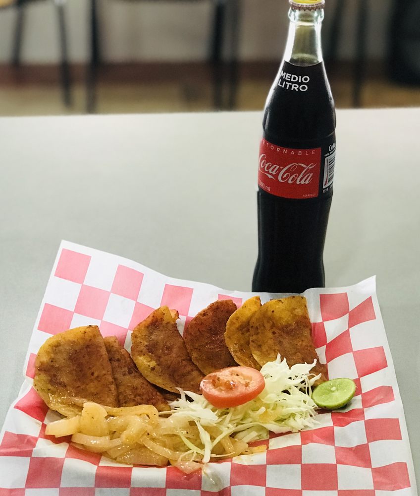 Tacos Y Gorditas El Regio Tacos Y Gorditas El Regio