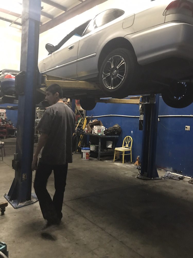 cruz auto repair 11 Photos Auto Repair 10881 Santa Fe Ave E