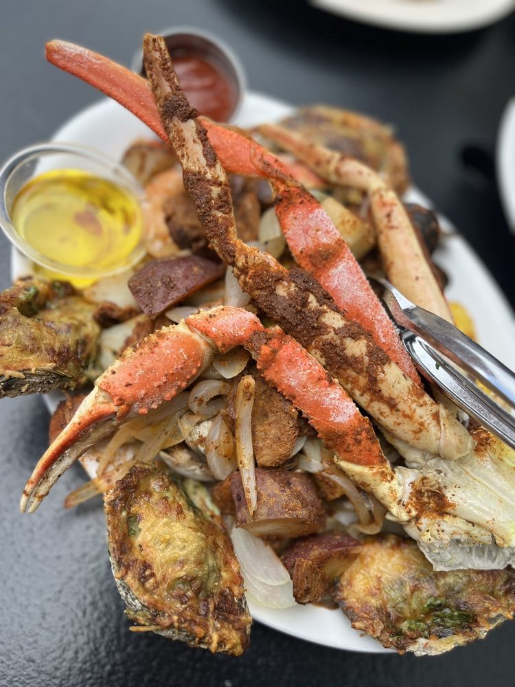 Mama's On The Half Shell