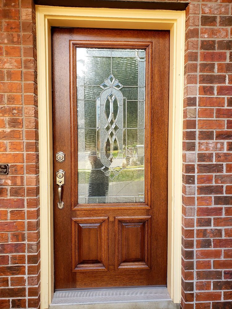 Biggin's Door Refinishing