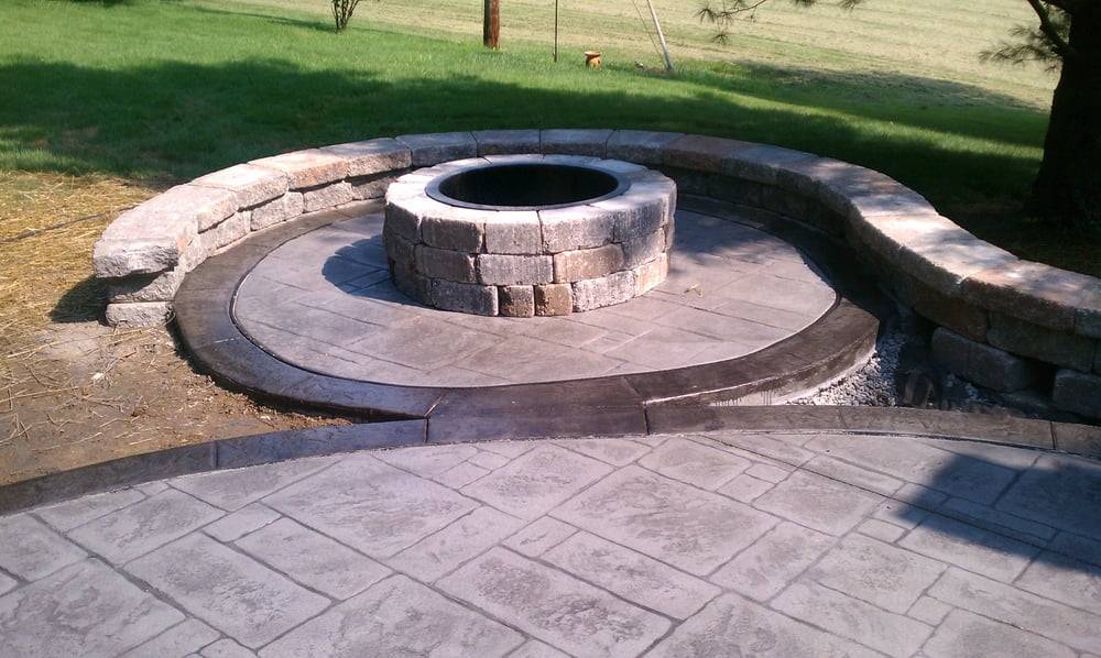 Stamped Concrete Patio Border And Fire Pit By T Photo Of T H Foundations And Concrete Services Saint Louis Mo United