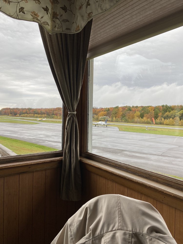 Cherry Ridge Airport Cafe