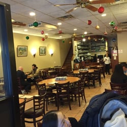 Hai Yen Restaurant Order Food Online 261 Photos 374 Reviews Photo Of Hai Yen Restaurant Chicago Il United States The Ambiance