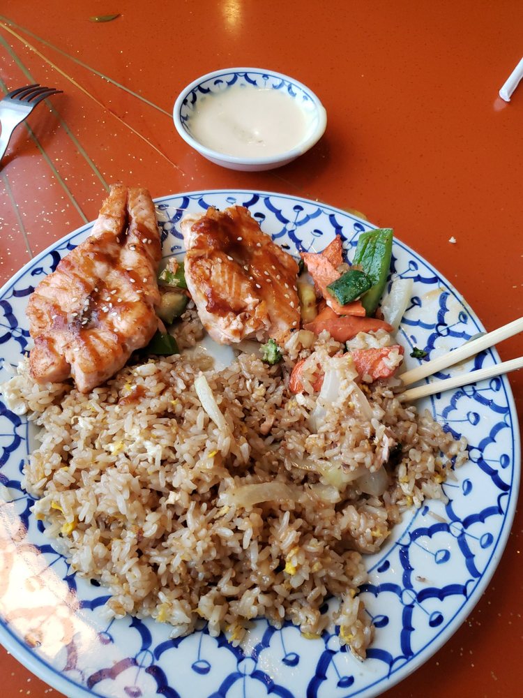 Sushilicious & Thai