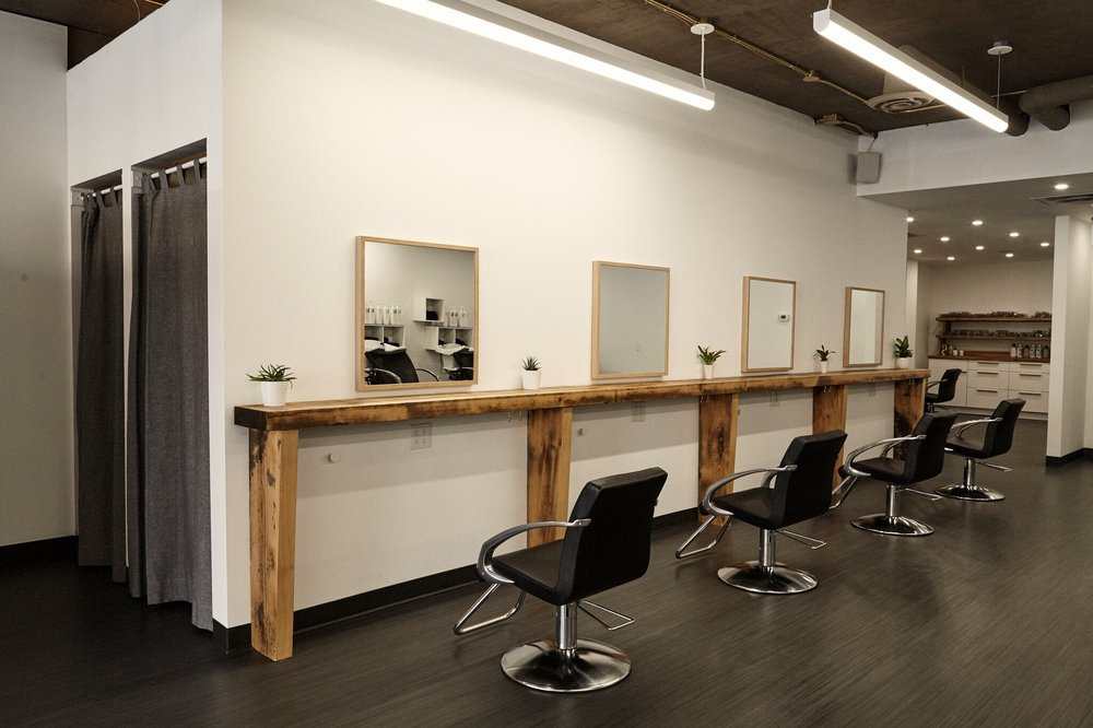 Salon Blunt