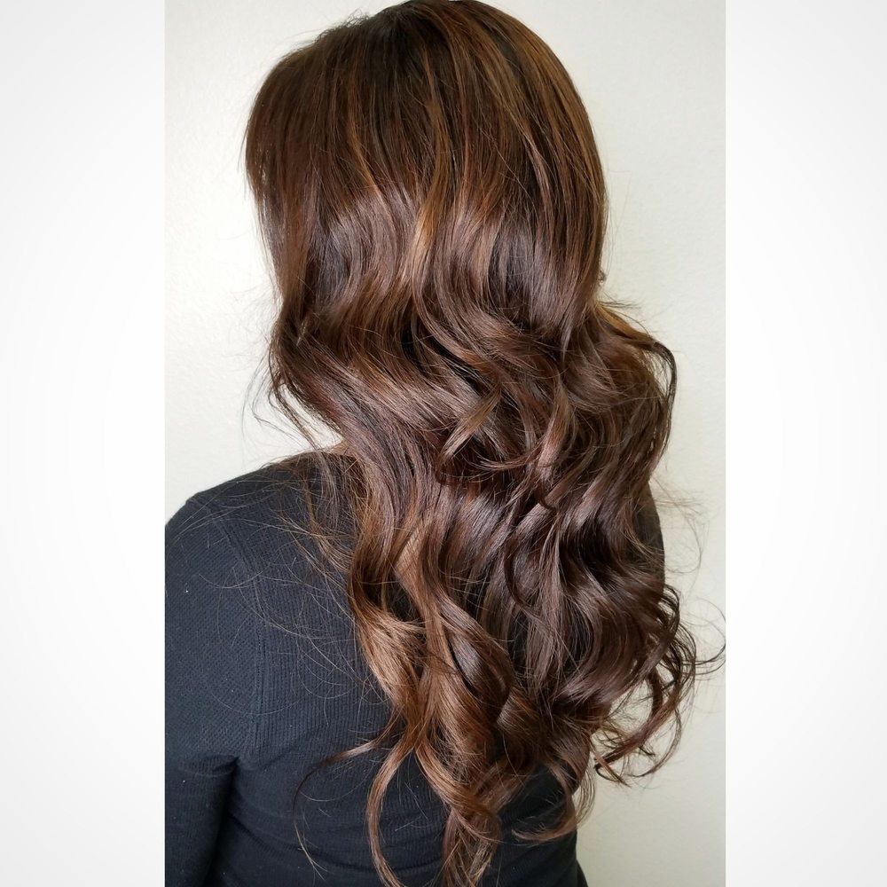 Madonna Rozelle Salon Suites