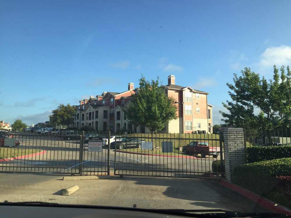 Bent Tree Townhomes 16 Photos Apartments 1721 South I35 E