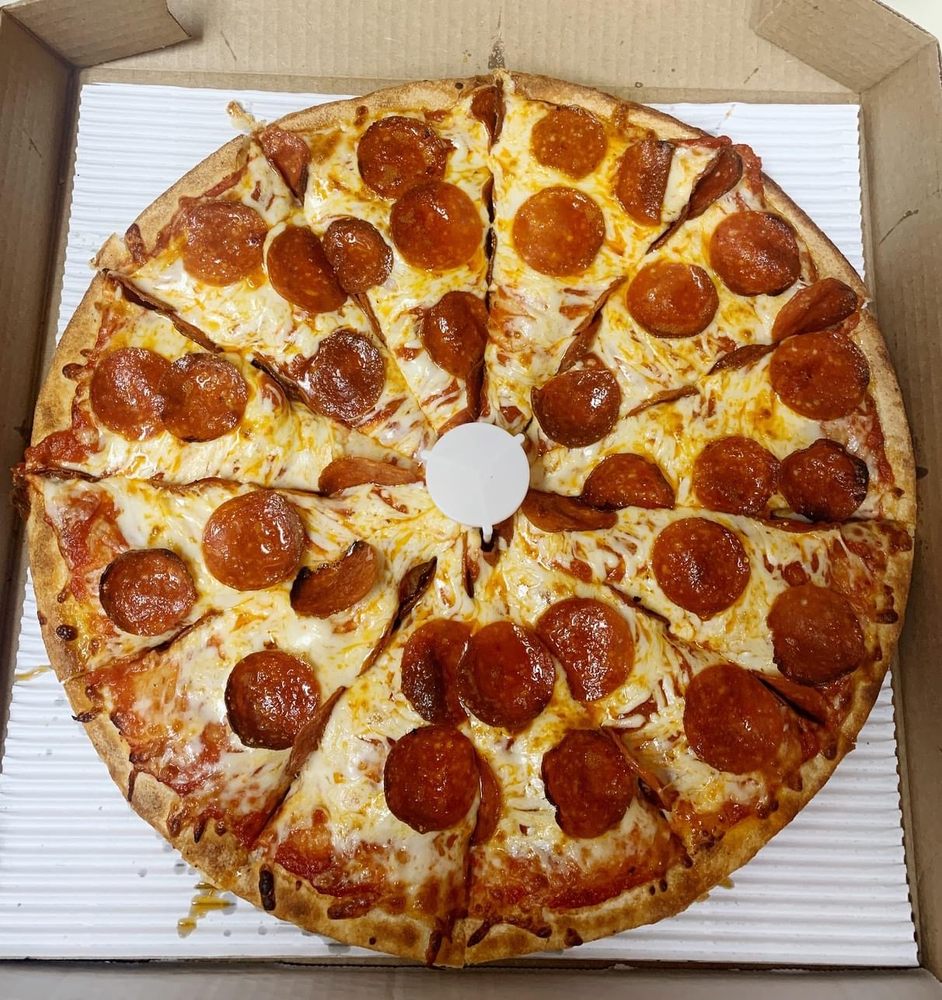 East of Chicago Pizza - Syracuse